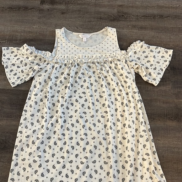 Paisley Cold Shoulder Dress - Picture 2 of 3